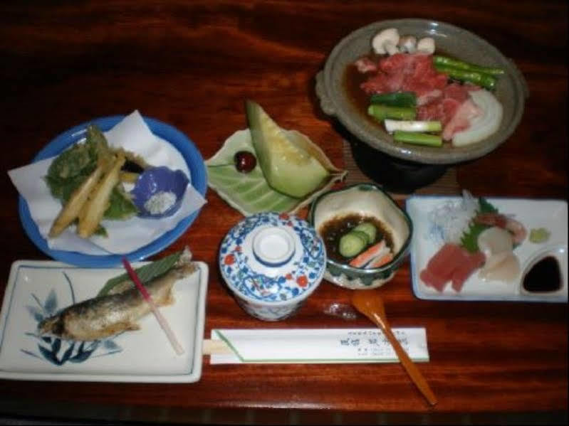 Iwatakiso Hotell Takayama  Exteriör bild
